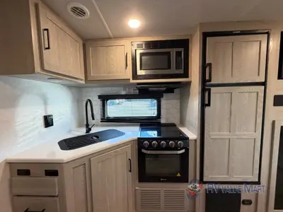 2021 Forest River RV Flagstaff Super Lite photo 12
