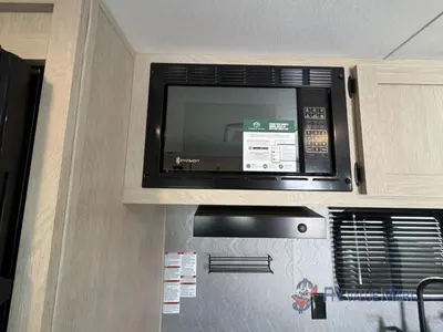 2026 Shasta Compact photo 23