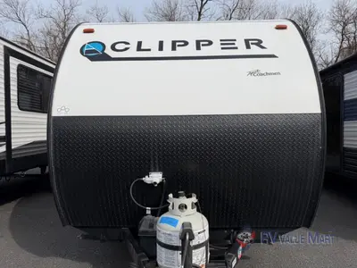 2020 Coachmen RV Clipper Ultra-Lite photo 2