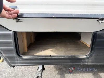 2020 Coachmen RV Clipper Ultra-Lite photo 8