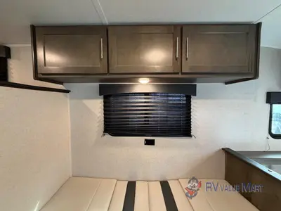 2020 Coachmen RV Clipper Ultra-Lite photo 13