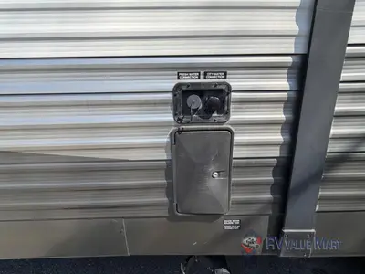 2015 Forest River RV Cherokee photo 5