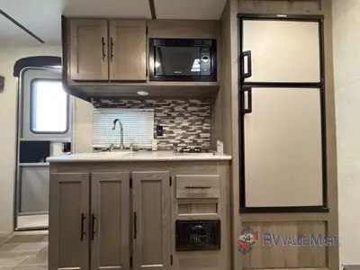 2022 Gulf Stream RV Kingsport Super Lite photo 10