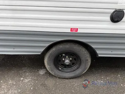 2022 Gulf Stream RV Kingsport Super Lite photo 5