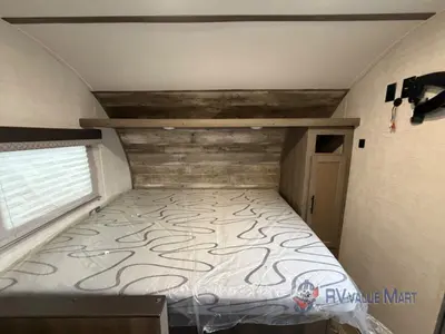 2022 Gulf Stream RV Kingsport Super Lite photo 18
