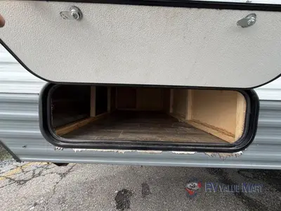 2022 Gulf Stream RV Kingsport Super Lite photo 6