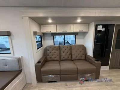 2026 Forest River RV Grand Surveyor photo 25