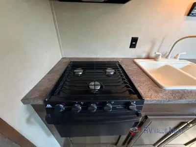 2016 Shasta RVs Oasis photo 16