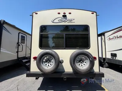 2017 Keystone RV Cougar X-Lite photo 4