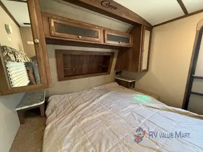2017 Keystone RV Cougar X-Lite photo 21