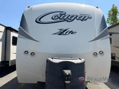 2017 Keystone RV Cougar X-Lite photo 2