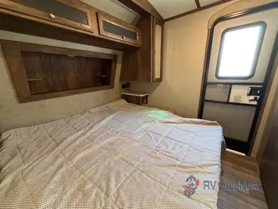 2017 Keystone RV Cougar X-Lite photo 22
