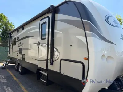 Used 2017 Keystone RV Cougar X-Lite 28RLS