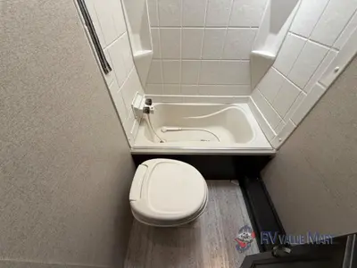 2020 Coachmen RV Spirit Ultra Lite photo 22