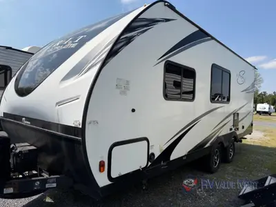 2020 Coachmen RV Spirit Ultra Lite photo 3
