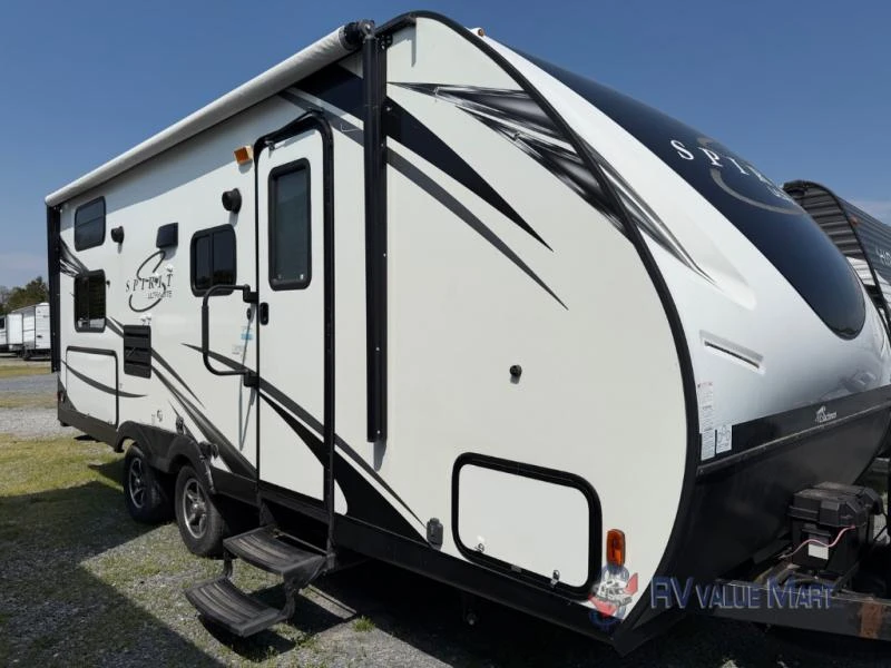 2020 Coachmen RV Spirit Ultra Lite exterior