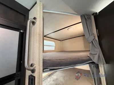 2020 Coachmen RV Spirit Ultra Lite photo 20