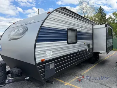 2020 Forest River RV Cherokee Grey Wolf photo 3