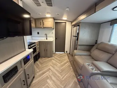 2021 Cruiser Shadow Cruiser photo 9