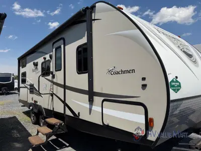 Used 2017 Coachmen RV Freedom Express 257BHS
