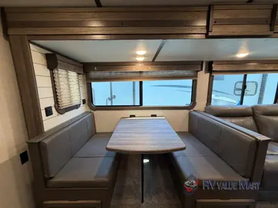 2021 CrossRoads RV Sunset Trail photo 10