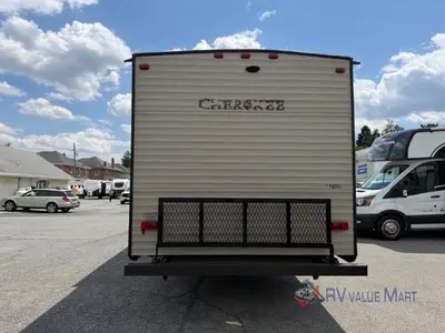 2016 Forest River RV Cherokee photo 4