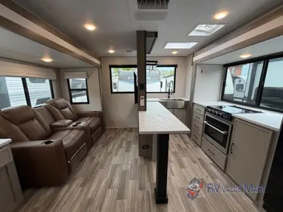 2025 Forest River RV Vibe photo 10