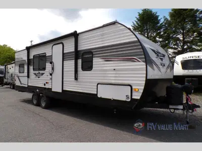 Used 2023 Shasta RVs Shasta 25RS