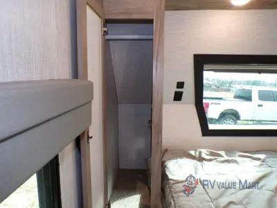 2022 Palomino SolAire photo 24