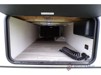 2025 Cruiser MPG photo 10