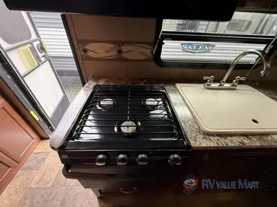 2015 Keystone RV Outback Terrain Ultra Lite photo 16