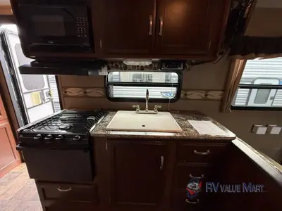 2015 Keystone RV Outback Terrain Ultra Lite photo 14
