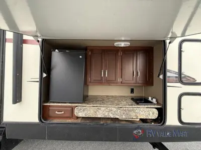 2015 Keystone RV Outback Terrain Ultra Lite photo 7
