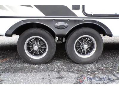 2023 CrossRoads RV Sunset Trail photo 11