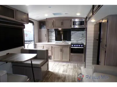 2023 CrossRoads RV Sunset Trail photo 15
