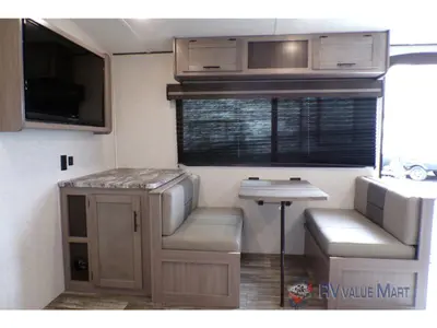 2023 CrossRoads RV Sunset Trail photo 17