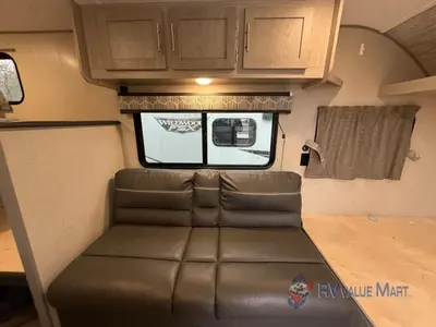 2023 Coachmen RV Catalina Summit Series 7 photo 11