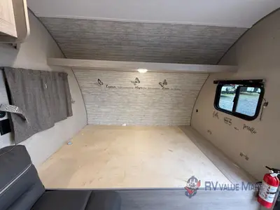 2023 Coachmen RV Catalina Summit Series 7 photo 22