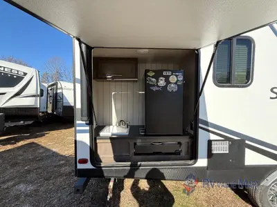 2020 CrossRoads RV Sunset Trail photo 9