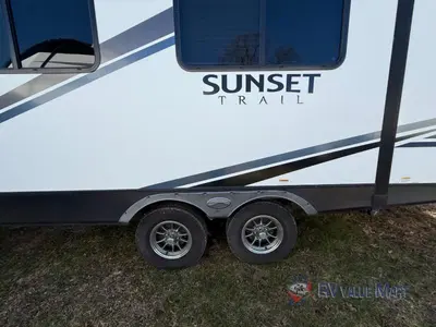 2020 CrossRoads RV Sunset Trail photo 6