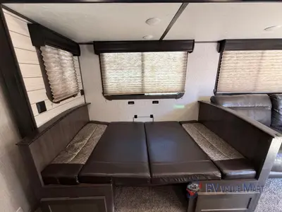 2020 CrossRoads RV Sunset Trail photo 12