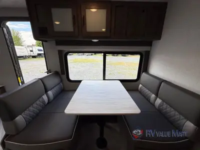2022 Forest River RV Wildwood X-Lite photo 11
