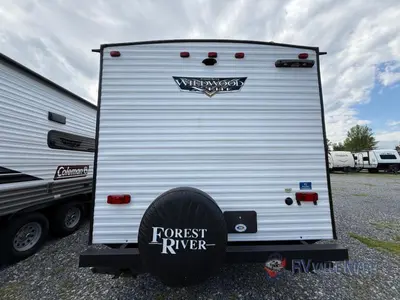 2022 Forest River RV Wildwood X-Lite photo 4