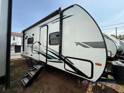 Used 2022 Forest River RV Surveyor Legend 203RKLE