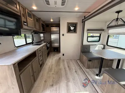 2022 Forest River RV Surveyor Legend photo 10