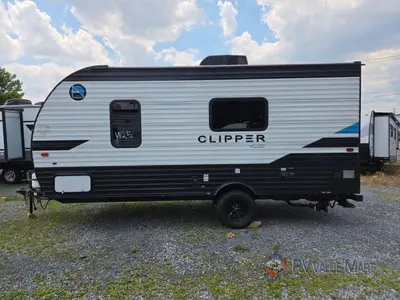 2021 Coachmen RV Clipper Cadet photo 5