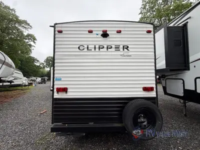 2021 Coachmen RV Clipper Cadet photo 4