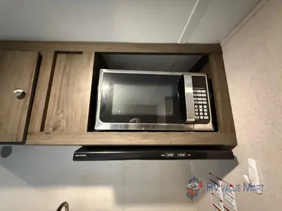 2021 Coachmen RV Clipper Cadet photo 11