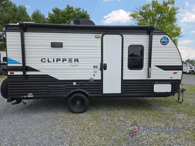 2021 Coachmen RV Clipper Cadet photo 9