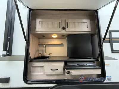 2022 Coachmen RV Spirit Ultra Lite photo 9